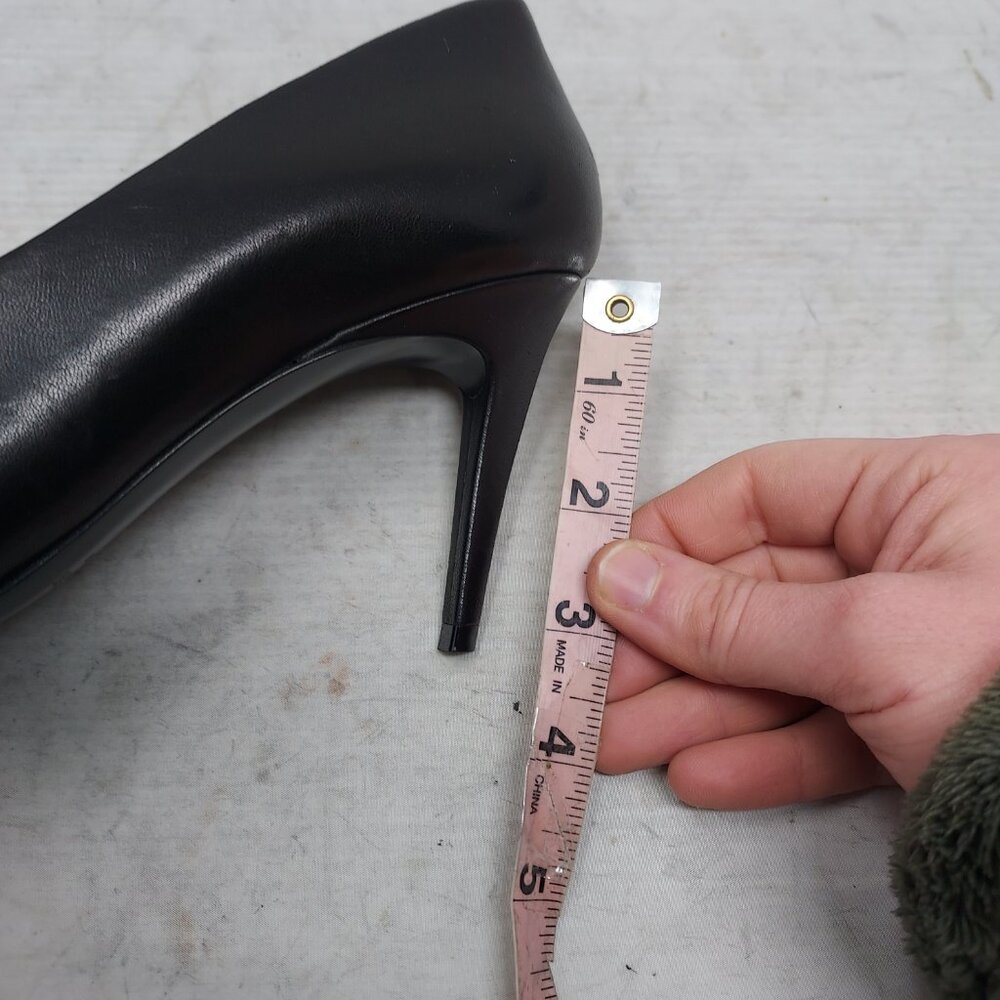 Saint Laurent YSL Anne-Marie Black Leather Square Toe Pump Shoe - Picture 12 of 13